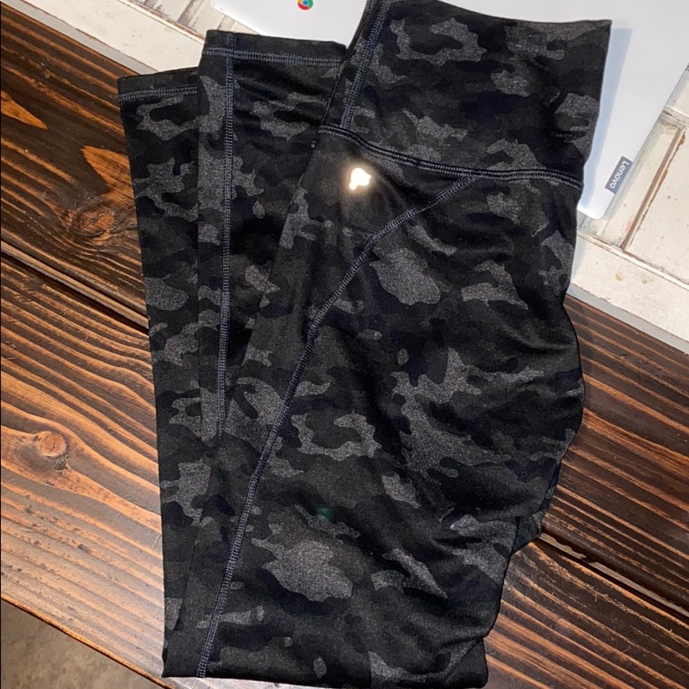 Fabletics leggings - Picture 3 of 4
